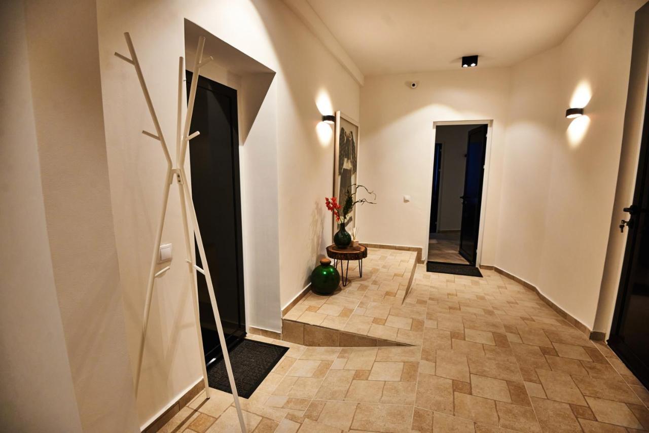 Metropole Apartments Royal Residence Bucharest Luaran gambar